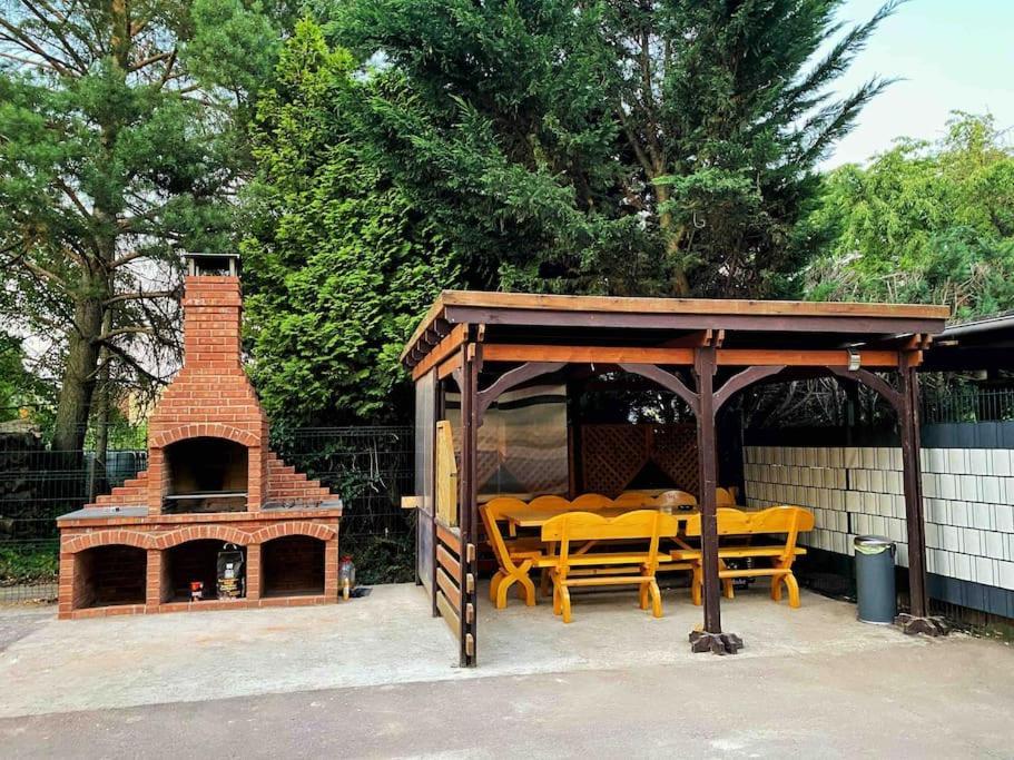 Cozy Apartment Bernburg 3 Екстериор снимка